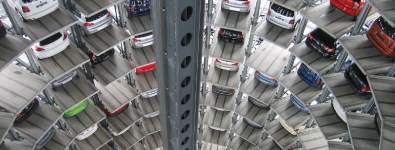 不動産知識｜駐車場の料金相場は？空きを問い合わせるときに重要なアイテムとは？！