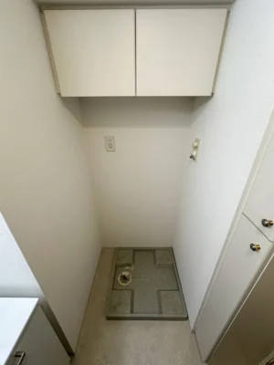 ＦＯＲＥＳＴＡ戸越銀座 洗濯機置き場 204