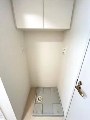 ＦＯＲＥＳＴＡ戸越銀座 洗濯機置き場 211