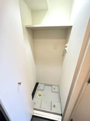 ＦＯＲＥＳＴＡ戸越銀座 洗濯機置き場 214