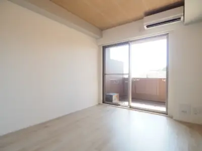 レジディア島津山 居室 322