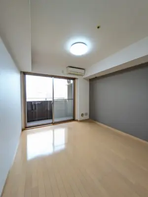 レジディア島津山 居室 214