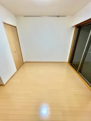 レジディア島津山 居室 303