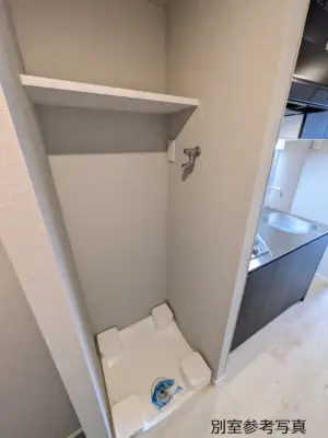 レジディア島津山 洗濯機置き場 767