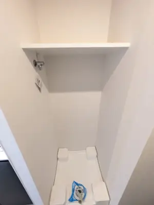 レジディア島津山 洗濯機置き場 776