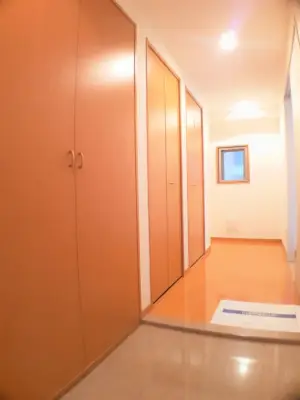 レジディア島津山 収納 740