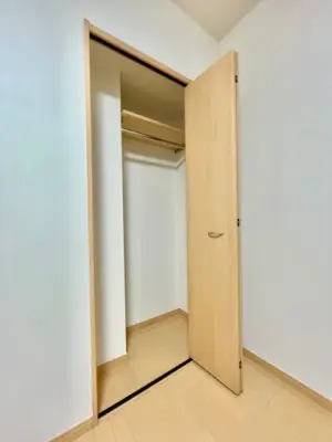 レジディア島津山 収納 699