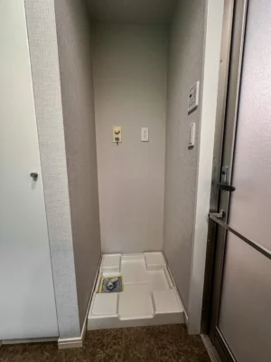 レジディアタワー目黒不動前 洗濯機置き場 1022